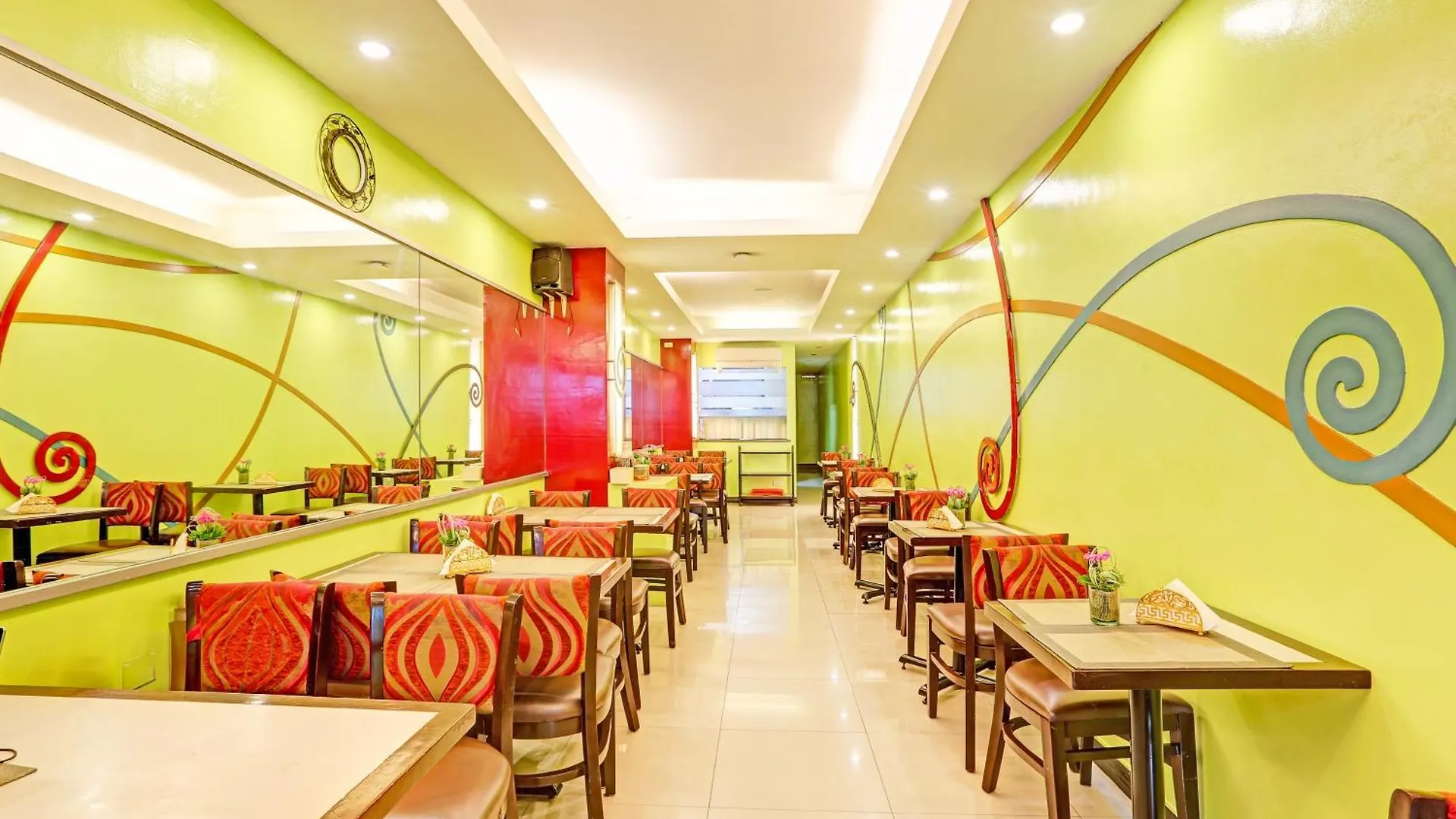 Collection O Vip Suites, Near Pnr Pasay Evangelista, Makati Manila Makati City Philippines