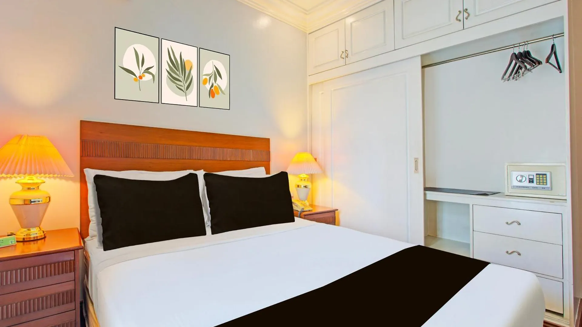 Collection O Vip Suites, Near Pnr Pasay Evangelista, Makati Manila Makati City
