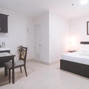  여관 Urbanview At Evangelista Street Makati