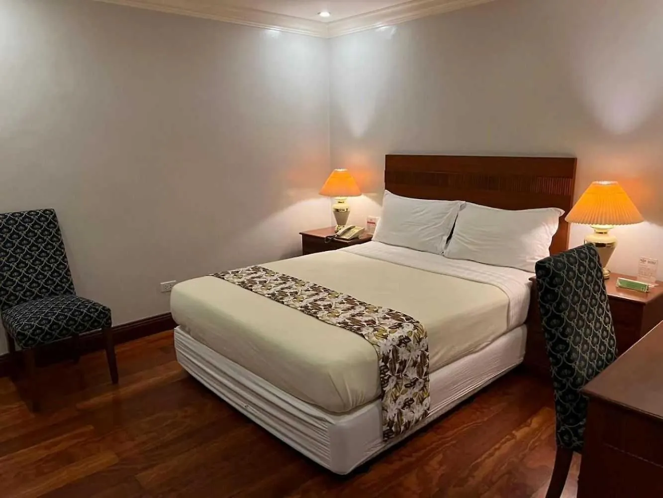 Collection O Vip Suites, Near Pnr Pasay Evangelista, Makati Manila Makati City Hotel
